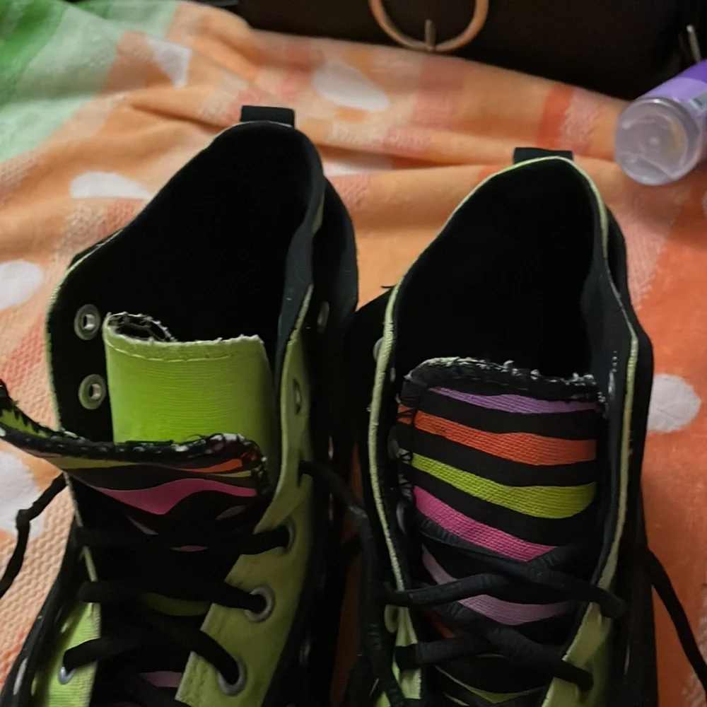 ✨Sold✨ Multicolored Converse’s - Picture 2 of 3